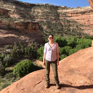 Meet your Posher, Angela